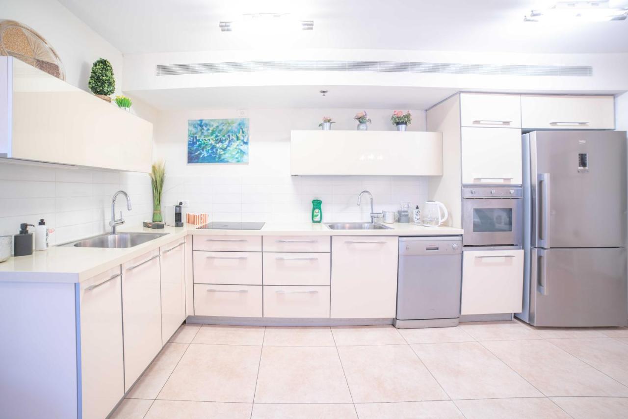 Art Apartment In Mamila - King David Residence Йерусалим Екстериор снимка